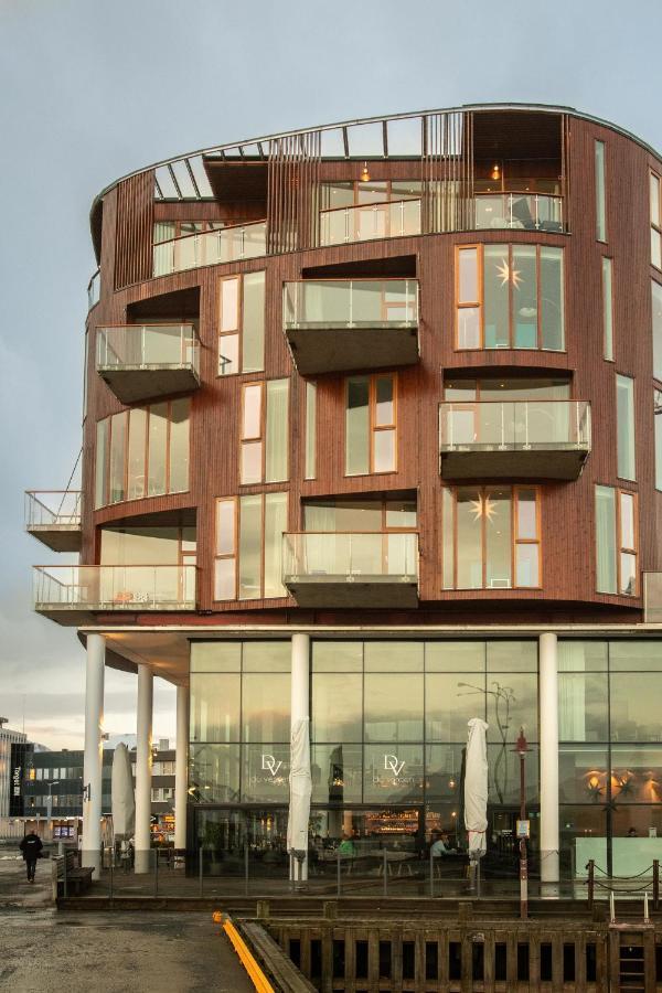 Nordis Apartments - Torget 21 Svolvaer Exterior photo