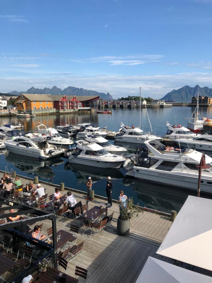 Nordis Apartments - Torget 21 Svolvaer Exterior photo